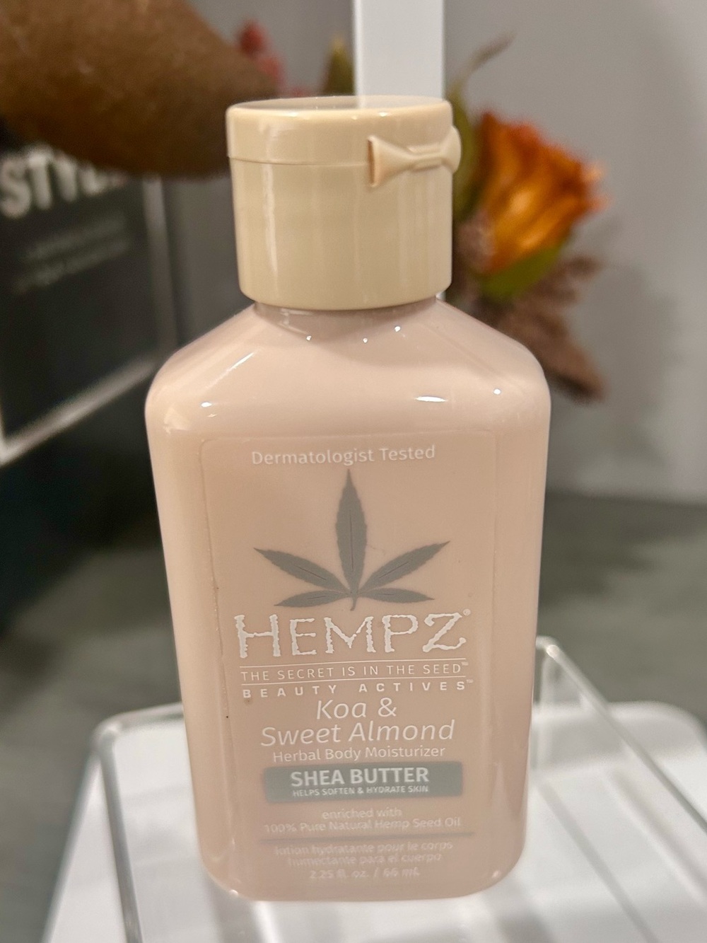 Hempz Koa & Sweet Almond Smoothing Herbal Body Moisturizer with Shea B